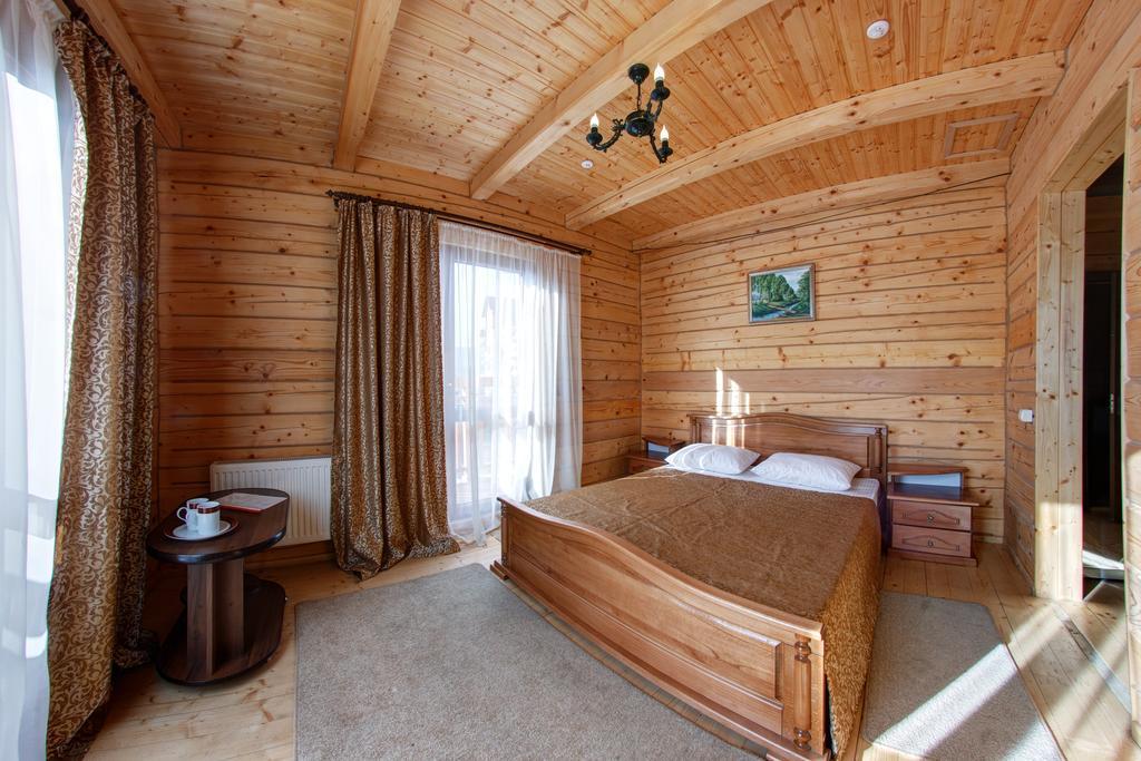 Altair Hotel Bukovel Quarto foto
